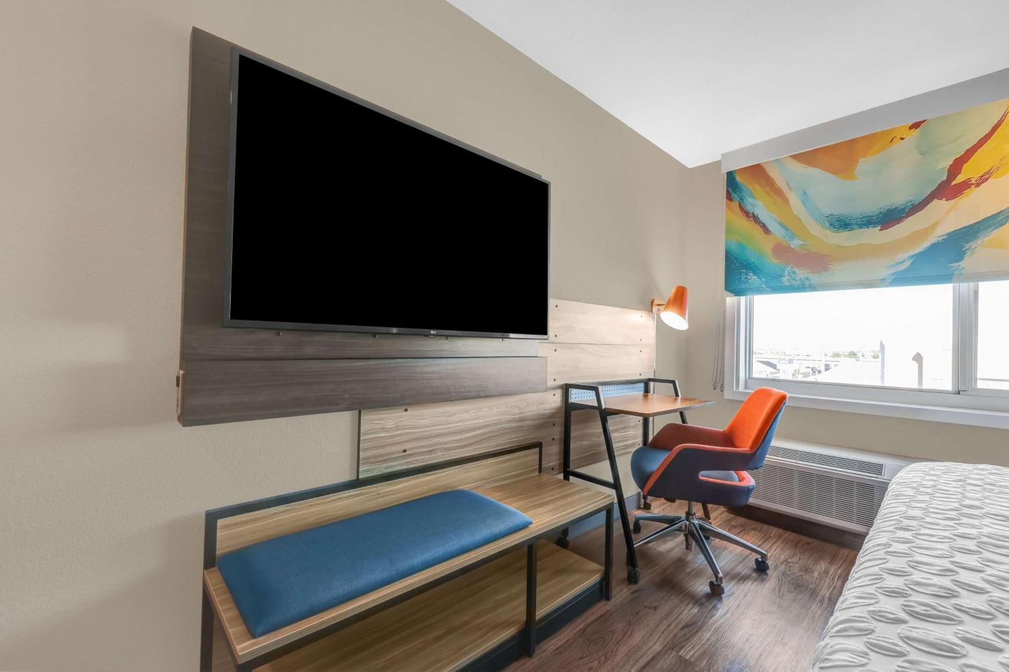 Hotel Tru By Hilton Lathrop Exterior foto