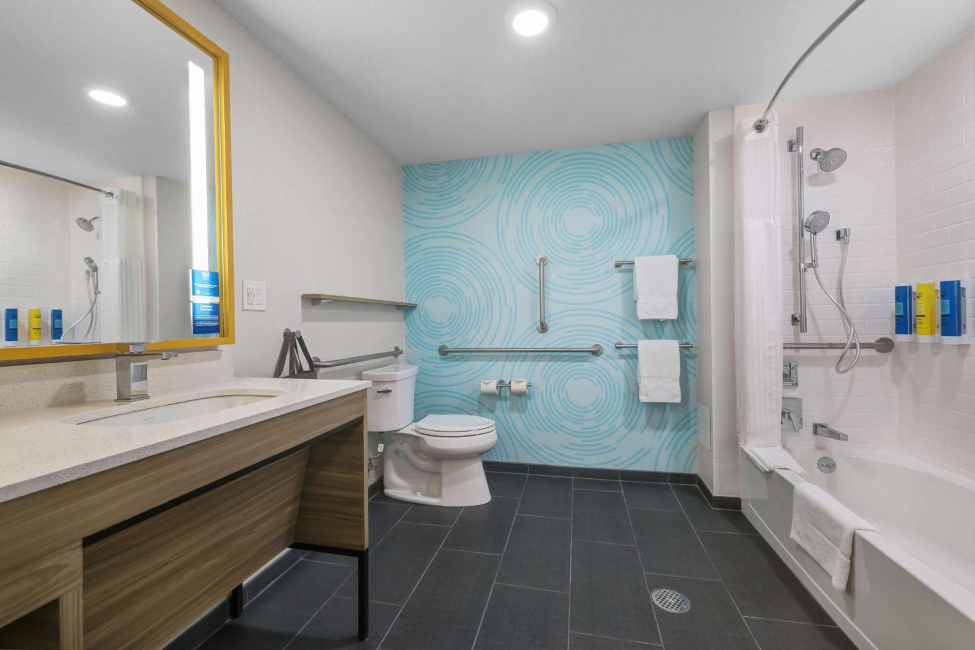 Hotel Tru By Hilton Lathrop Exterior foto